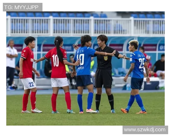 南京足球队与杭州足球队赛后分析实力对比与战术探讨