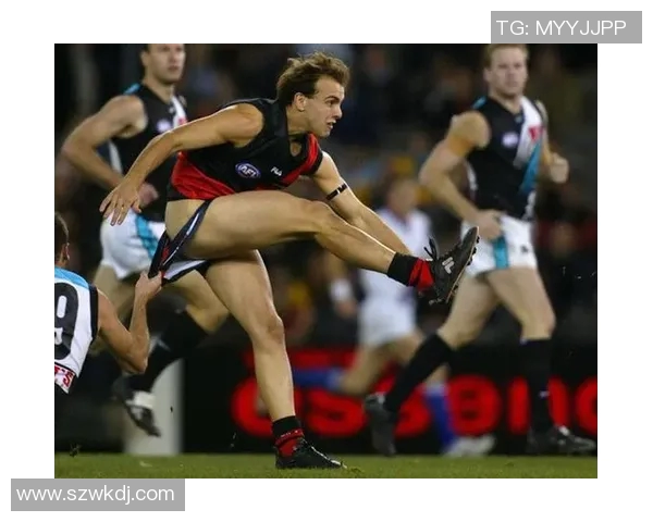 属虎足球明星盘点他们在赛场上的辉煌成就与个人魅力