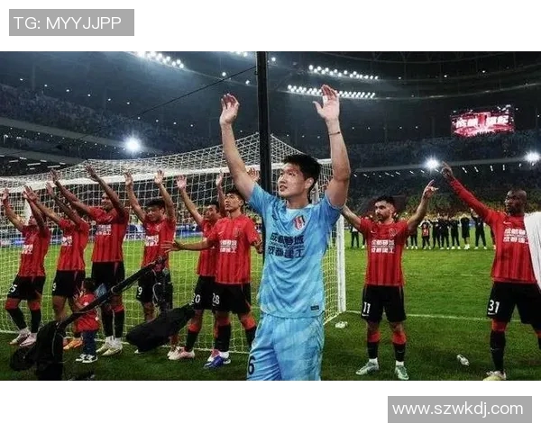 成都足球队在洲际杯积分榜上以97分稳居第一名展现强大实力